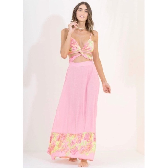 Maaji Dresses & Skirts - NWT Maaji Chintz Lisse Long Floral Dress Size Medium